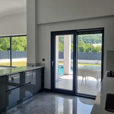 וילה Minihouse *